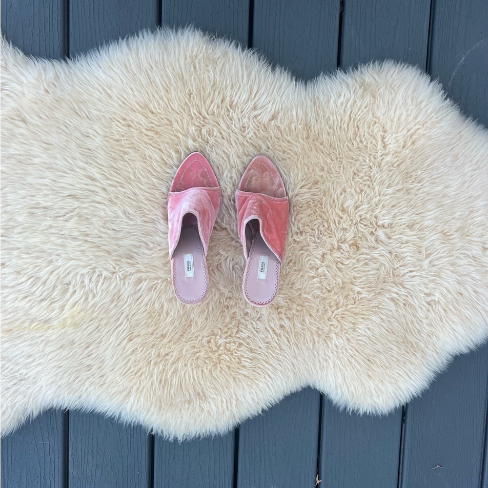 Vintage/Prada Pink Velvet Mule slides/ - Picture 5 of 12